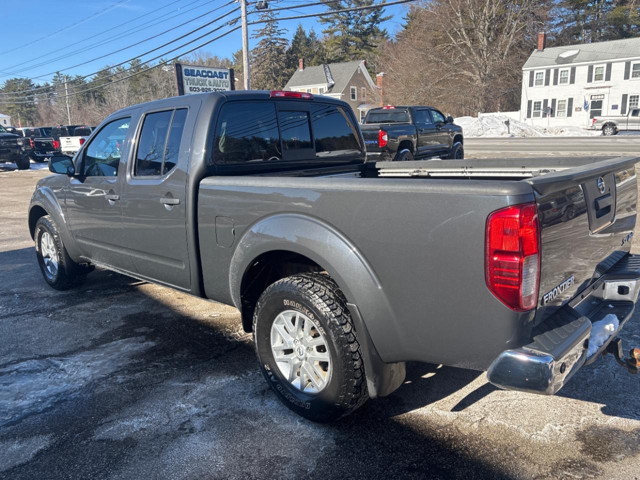 Nissan Frontier SL Crew Cab LWB 5AT 4WD 2015