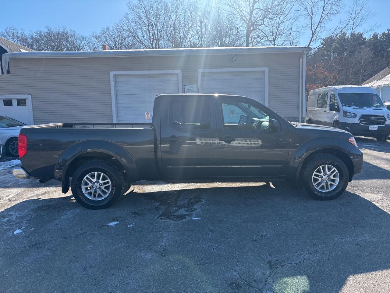 Nissan Frontier SL Crew Cab LWB 5AT 4WD 2015
