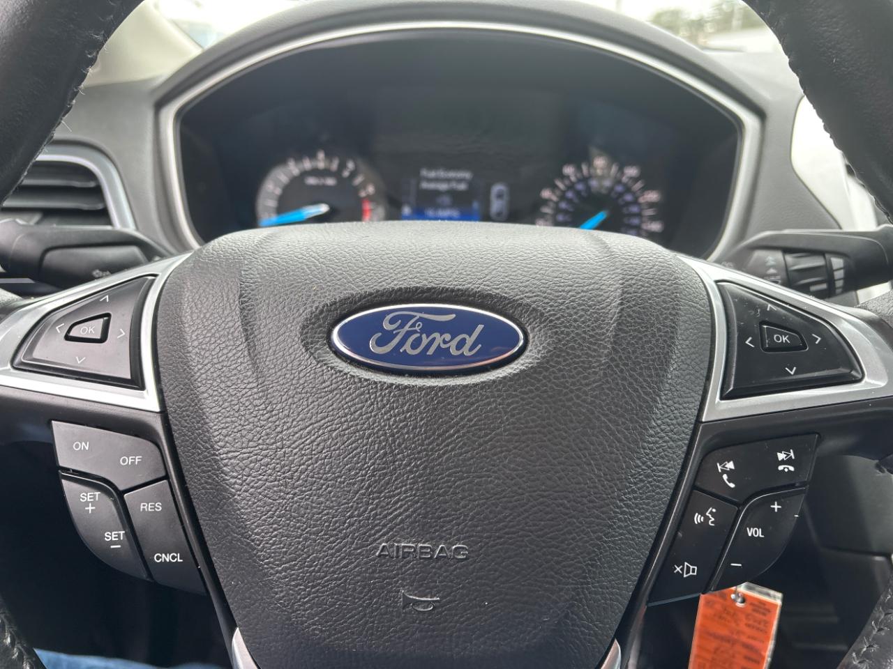 Ford Fusion SE 2014