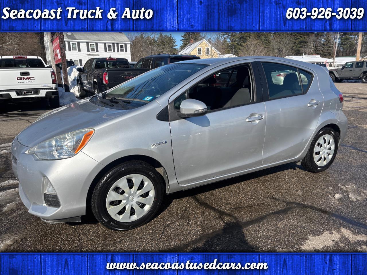 Toyota Prius c One 2012