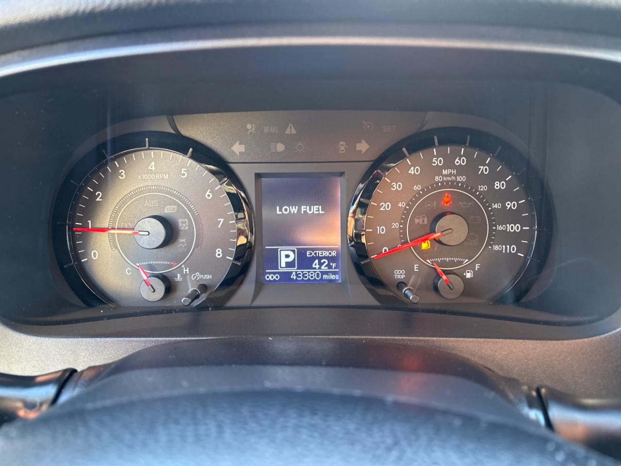 Toyota Sienna L FWD 7-Passenger V6 2015