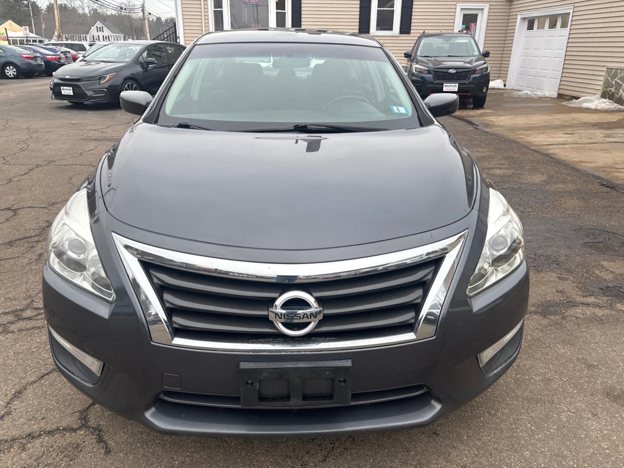 Nissan Altima 2.5 SV 2013