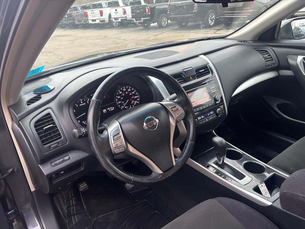 Nissan Altima 2.5 SV 2013