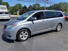 2013 Toyota Sienna 