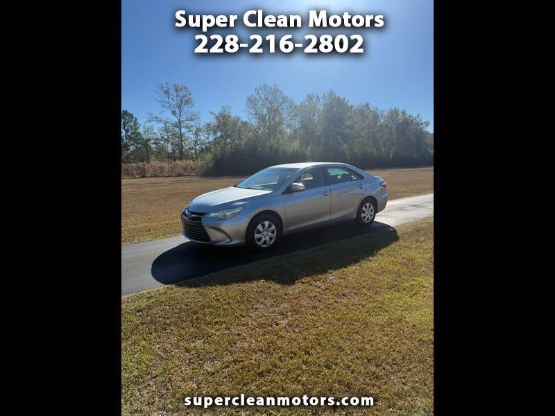 2016 Toyota Camry LE