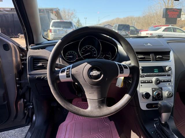 Chevrolet Malibu 1LT 2012