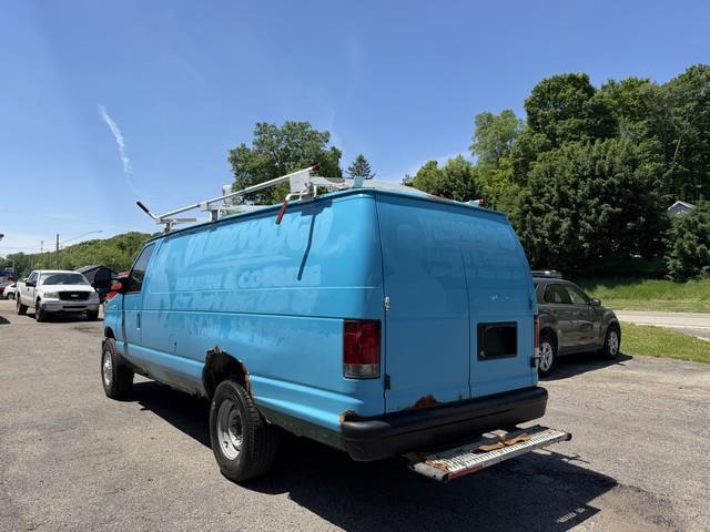 Ford Econoline E-250 Extended 2012