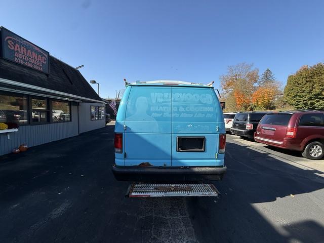 Ford Econoline E-250 Extended 2012