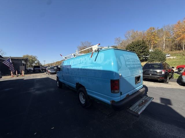 Ford Econoline E-250 Extended 2012