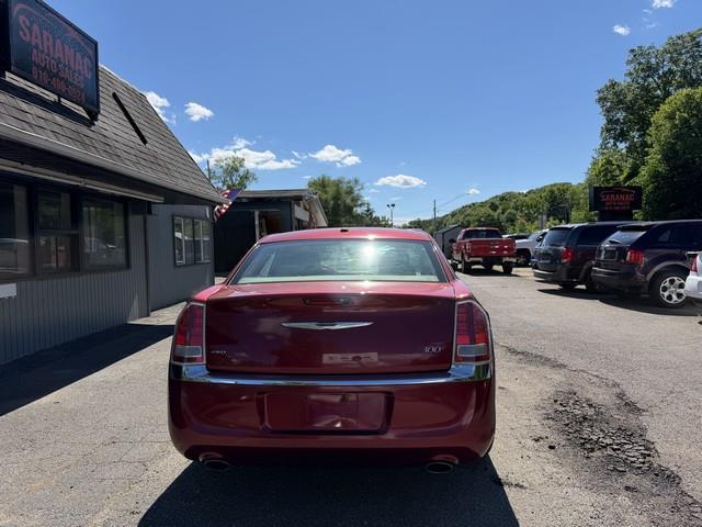Chrysler 300 Limited AWD 2012