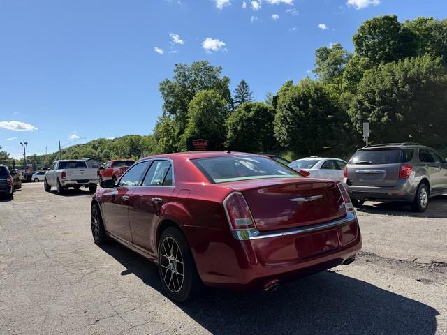 Chrysler 300 Limited AWD 2012