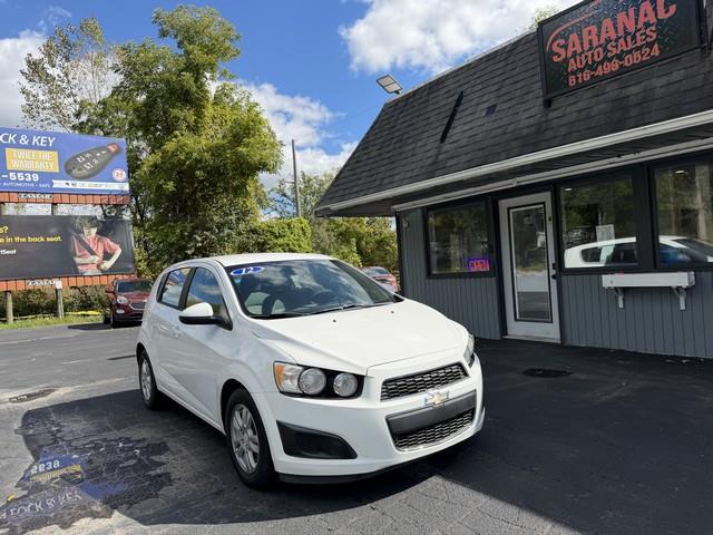 Chevrolet Sonic 2LS 5-Door 2012