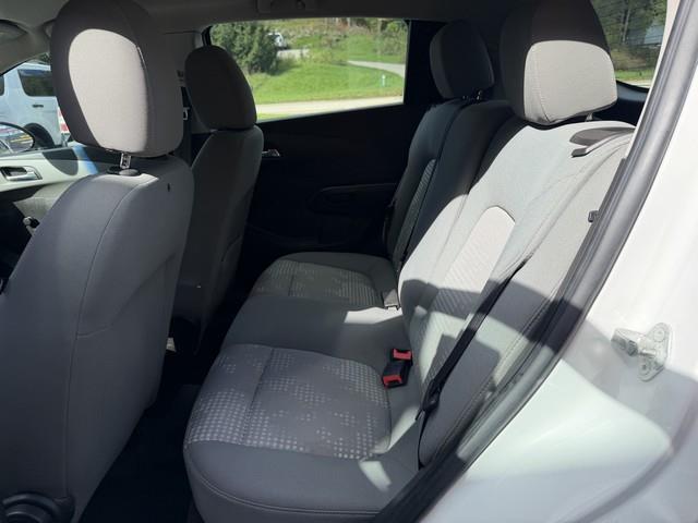 Chevrolet Sonic 2LS 5-Door 2012