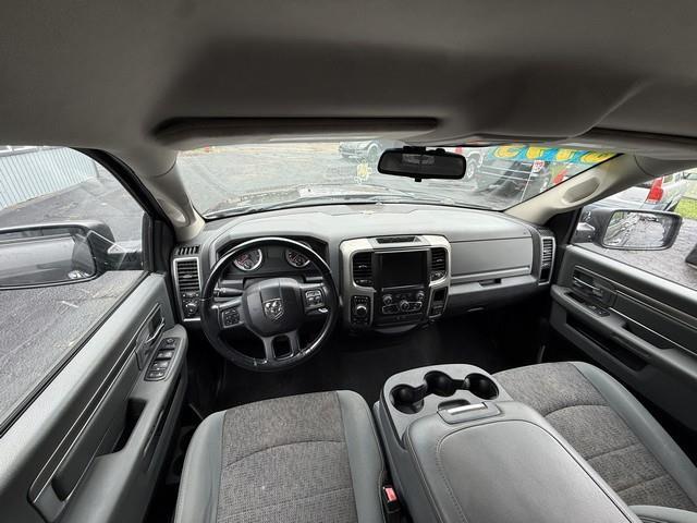 RAM 1500 SLT Quad Cab 4WD 2014