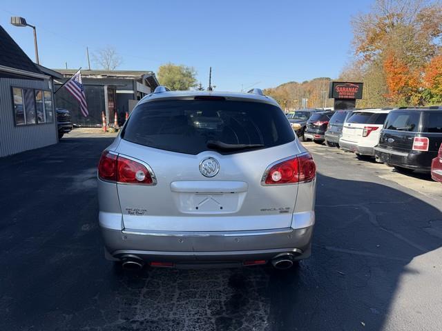 Buick Enclave CXL FWD 2009