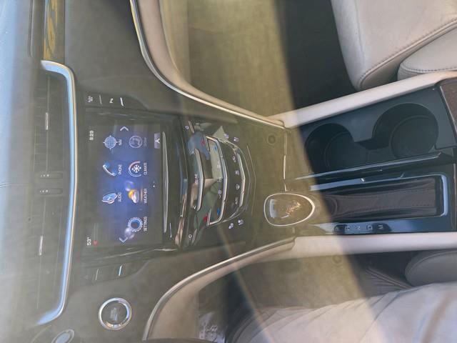 Cadillac XTS Luxury 2013
