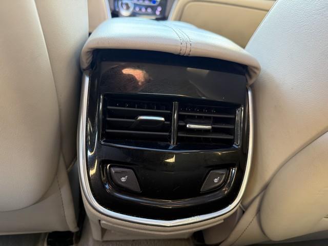 Cadillac XTS Luxury 2013