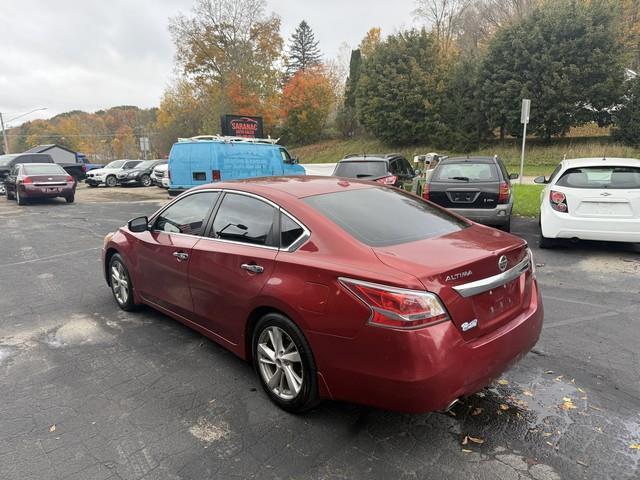 Nissan Altima 2.5 SV 2015