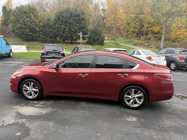 Nissan Altima 2.5 SV 2015