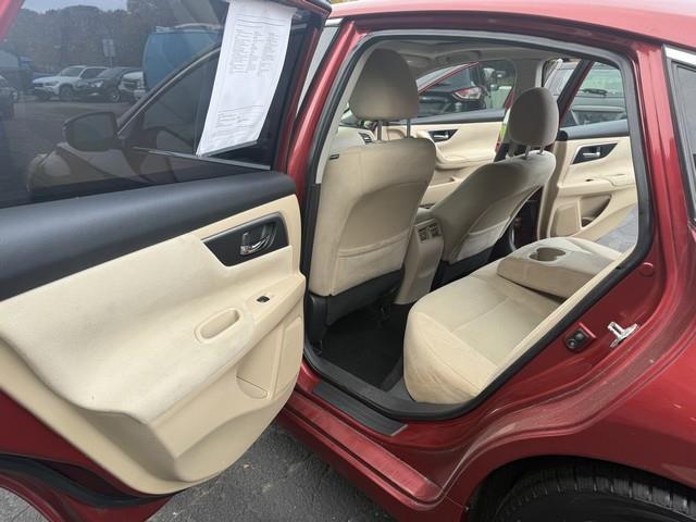 Nissan Altima 2.5 SV 2015