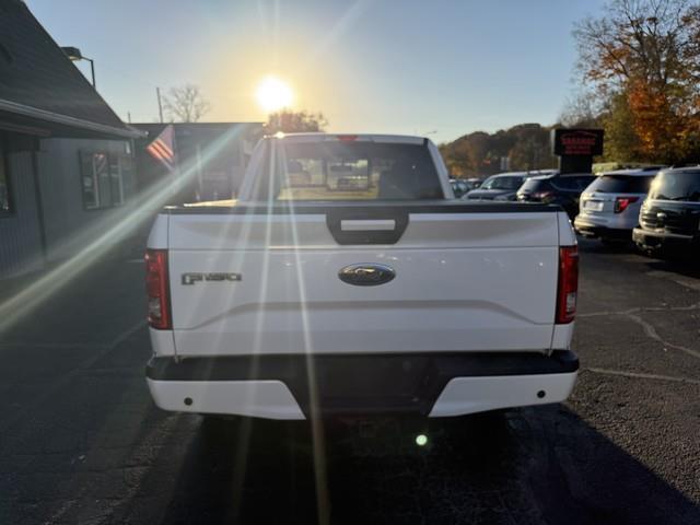 Ford F-150 XLT SuperCab 8-ft. Bed 4WD 2015