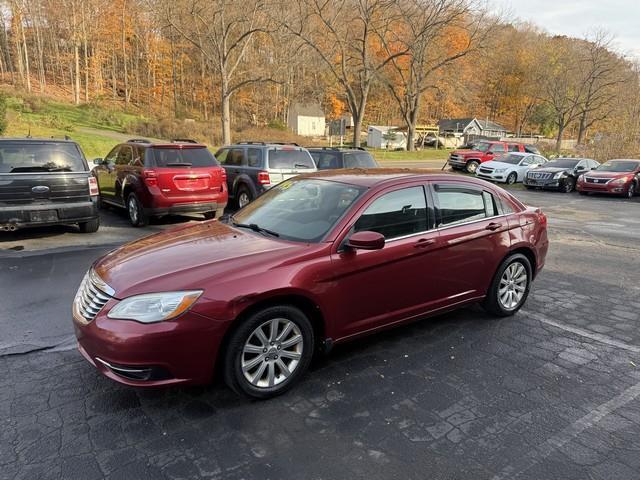 Chrysler 200 Touring 2011