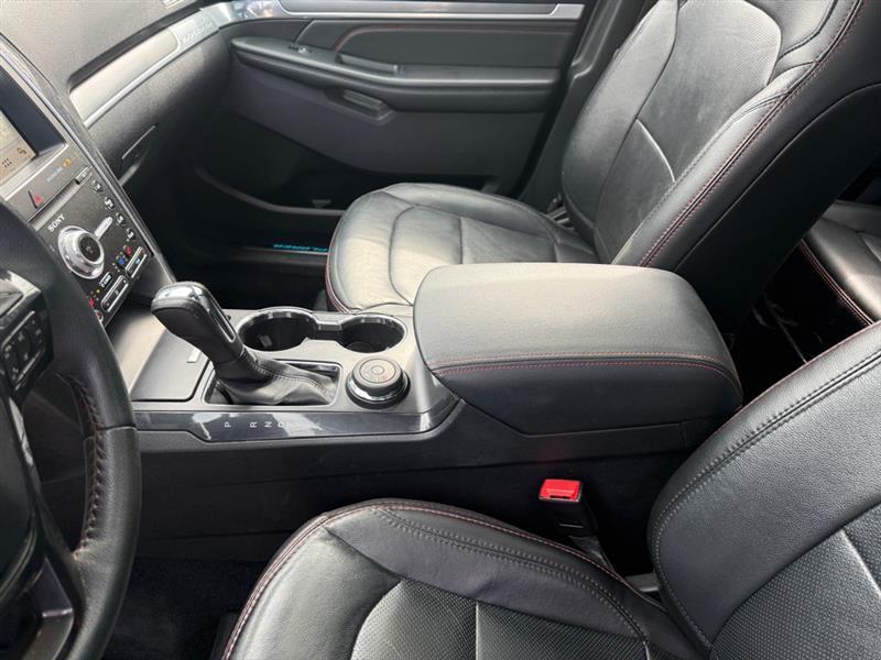 2019 Ford Explorer Sport - Photo 12