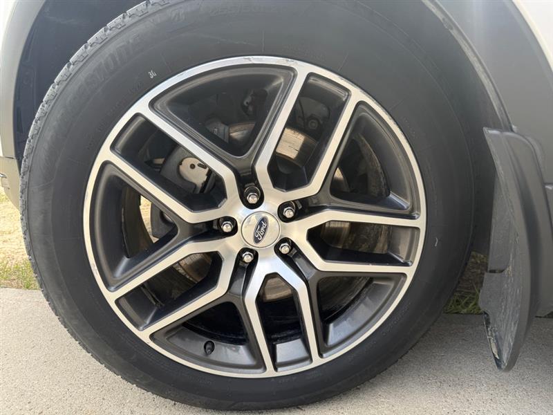 2019 Ford Explorer Sport - Photo 20