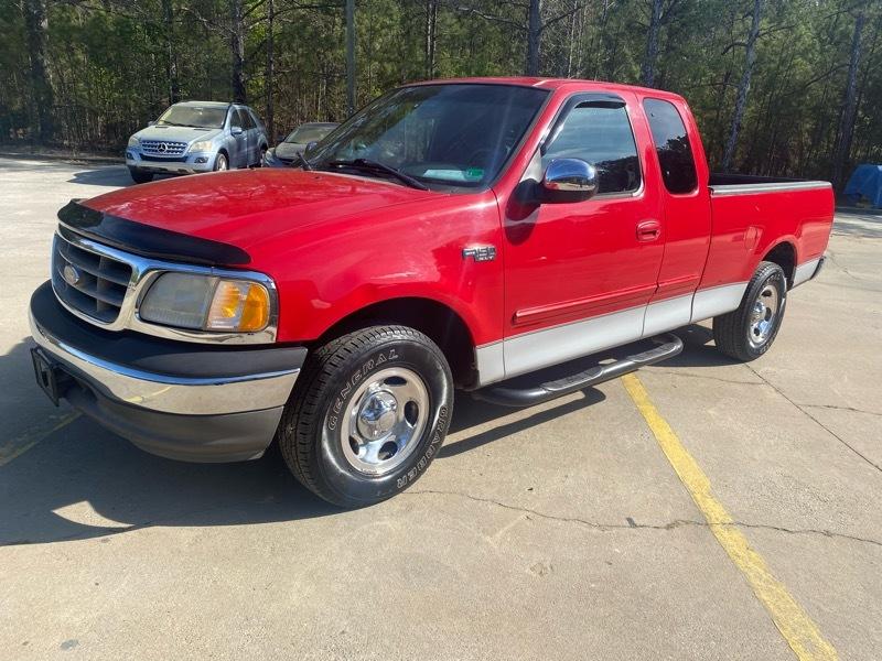 2002 Ford F-150 XL SuperCab Short Bed 2WD