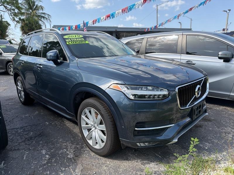 Volvo XC90 T6 Momentum AWD 2019
