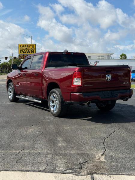 RAM 1500 Big Horn Crew Cab SWB 4WD 2020