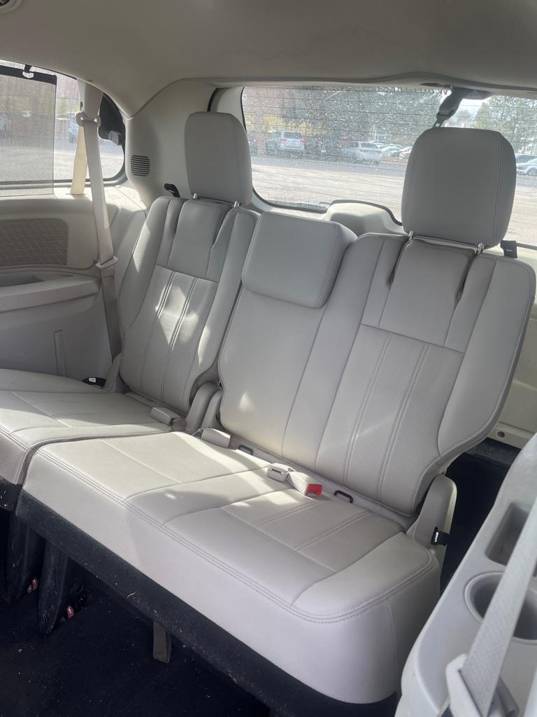 Chrysler Town & Country 4dr Wgn Touring-L 2016