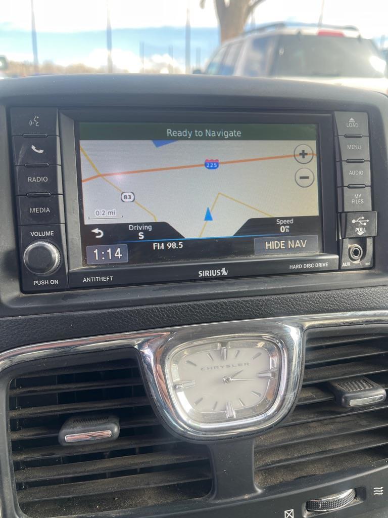 Chrysler Town & Country 4dr Wgn Touring-L 2016