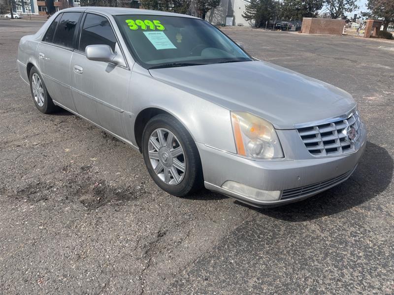 Cadillac DTS 4dr Sdn w/1SD 2006