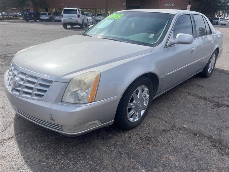 Cadillac DTS 4dr Sdn w/1SD 2006