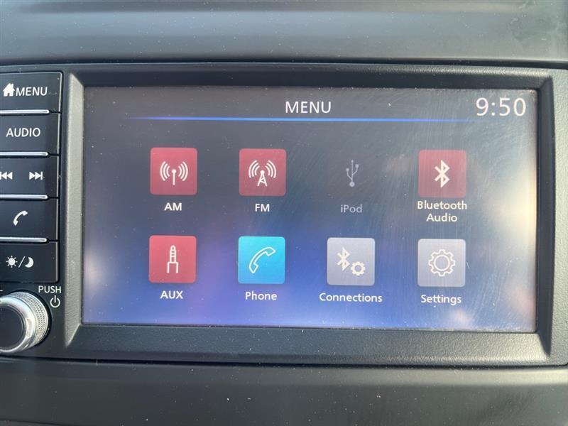 Nissan Versa Sedan SV CVT 2019