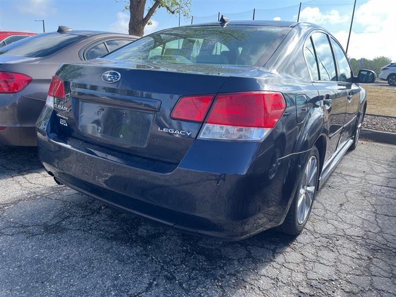 Subaru Legacy 4dr Sdn H4 Auto 2.5i Limited 2013