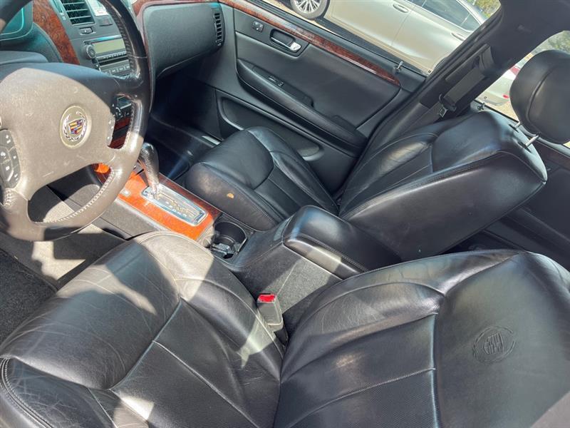 Cadillac DTS 4dr Sdn Luxury I 2007