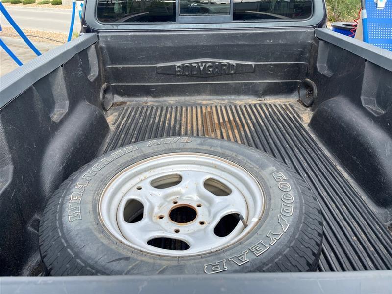 Ford F-150 Supercab Flareside 139" 4WD Lariat 1999