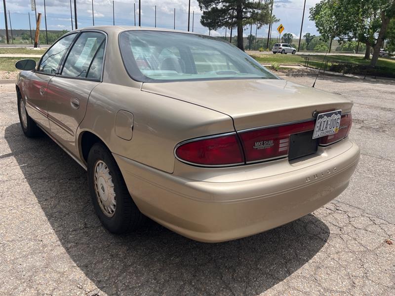 Buick Century 4dr Sdn Custom 2005