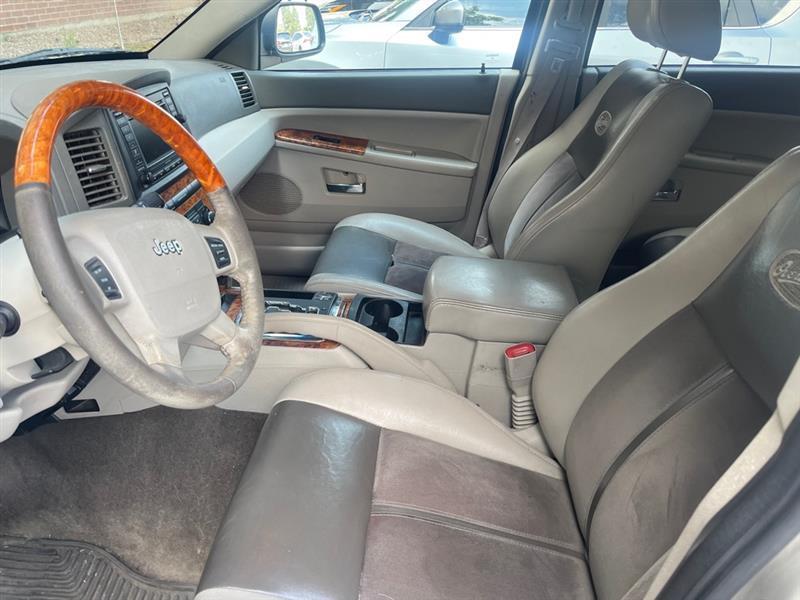 Jeep Grand Cherokee 4dr Overland 4WD 2006