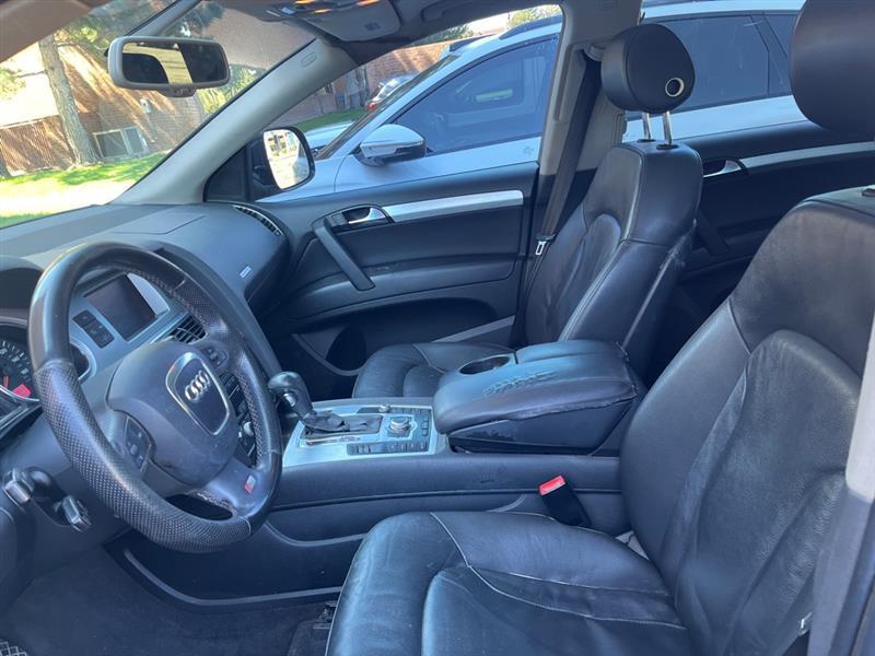 Audi Q7 quattro 4dr 3.6L Premium 2008