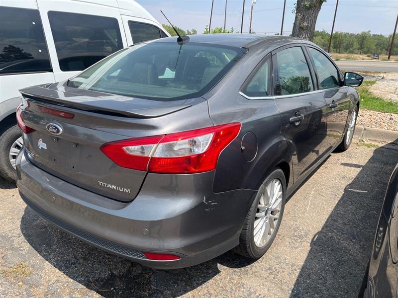 Ford Focus 4dr Sdn Titanium 2014