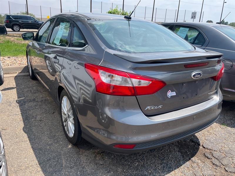 Ford Focus 4dr Sdn Titanium 2014