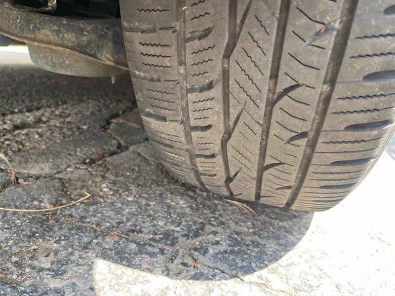 Ford Focus 4dr Sdn Titanium 2014