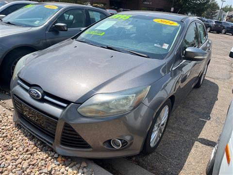 2014 Ford Focus 4dr Sdn Titanium
