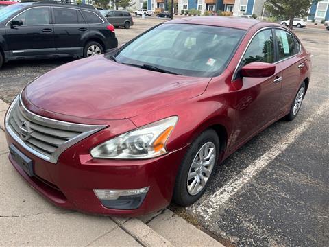 2013 Nissan Altima 4dr Sdn I4 2.5 S