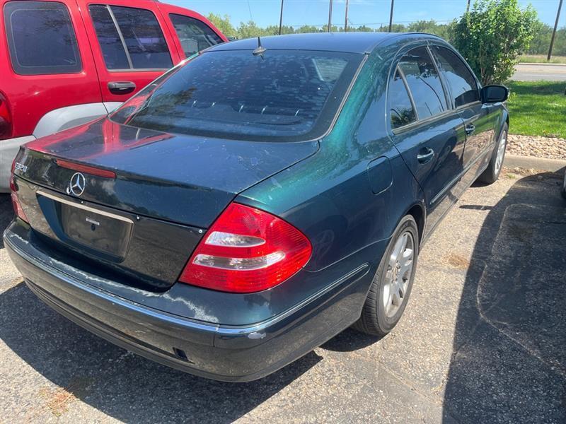 Mercedes-Benz E-Class 4dr Sdn 3.2L 2003