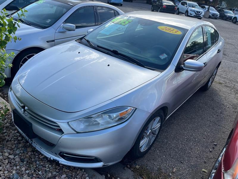 Dodge Dart 4dr Sdn SE 2013