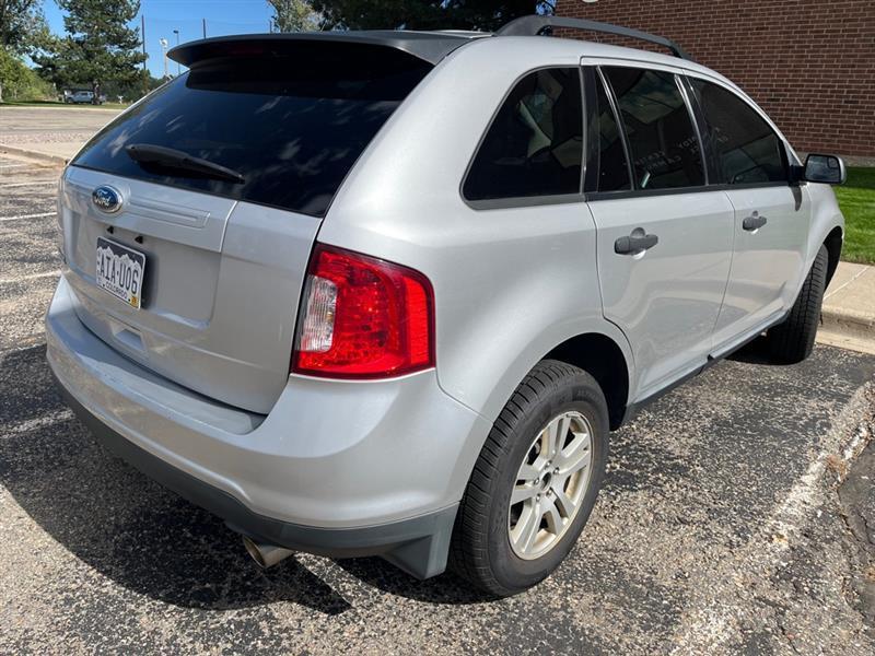 Ford Edge 4dr SE FWD 2011